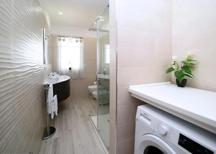 Residenza Oltremare * بيسْكيتْشّي